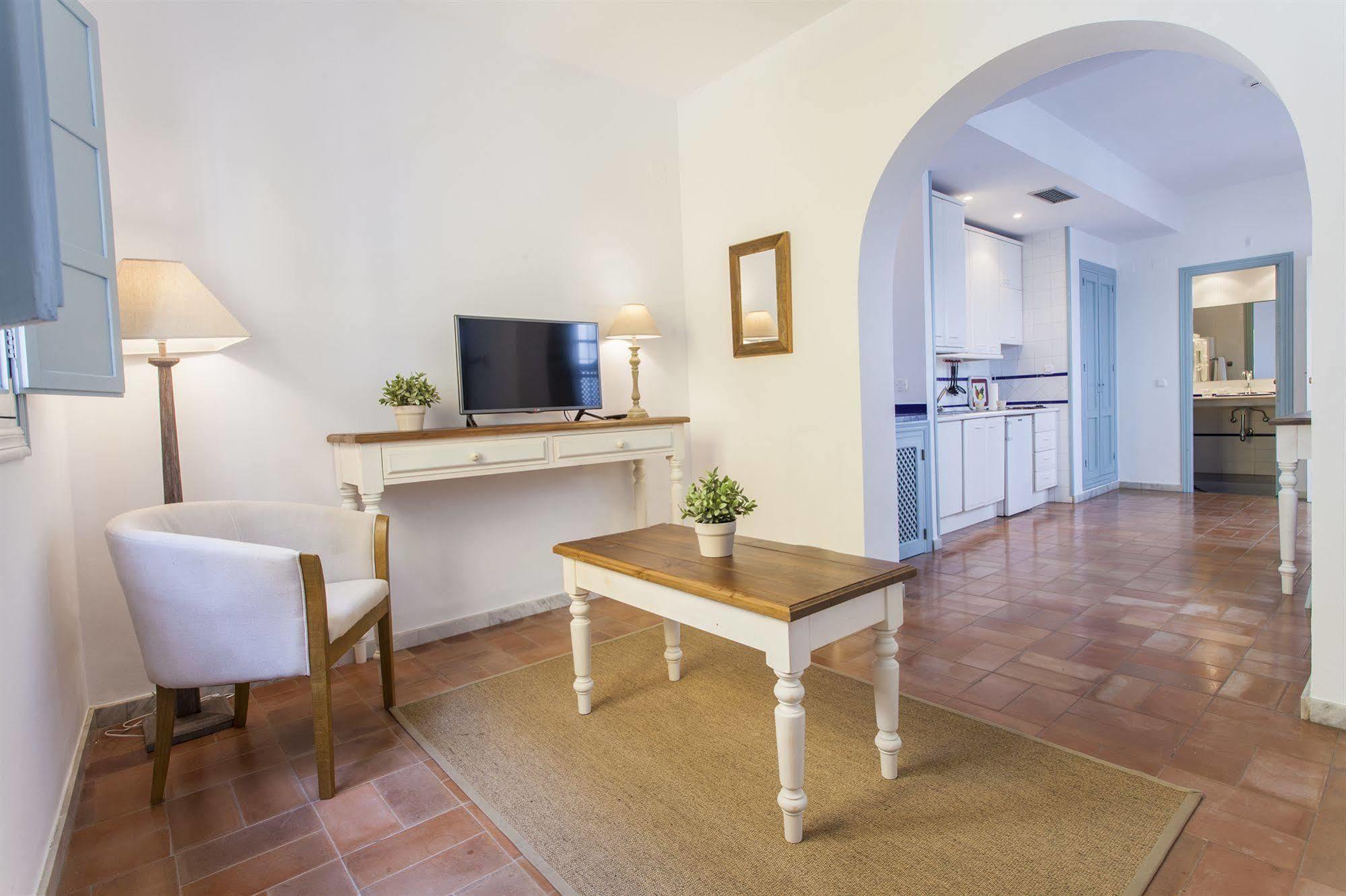 Apartamentos Suites Santa Cruz Séville Extérieur photo