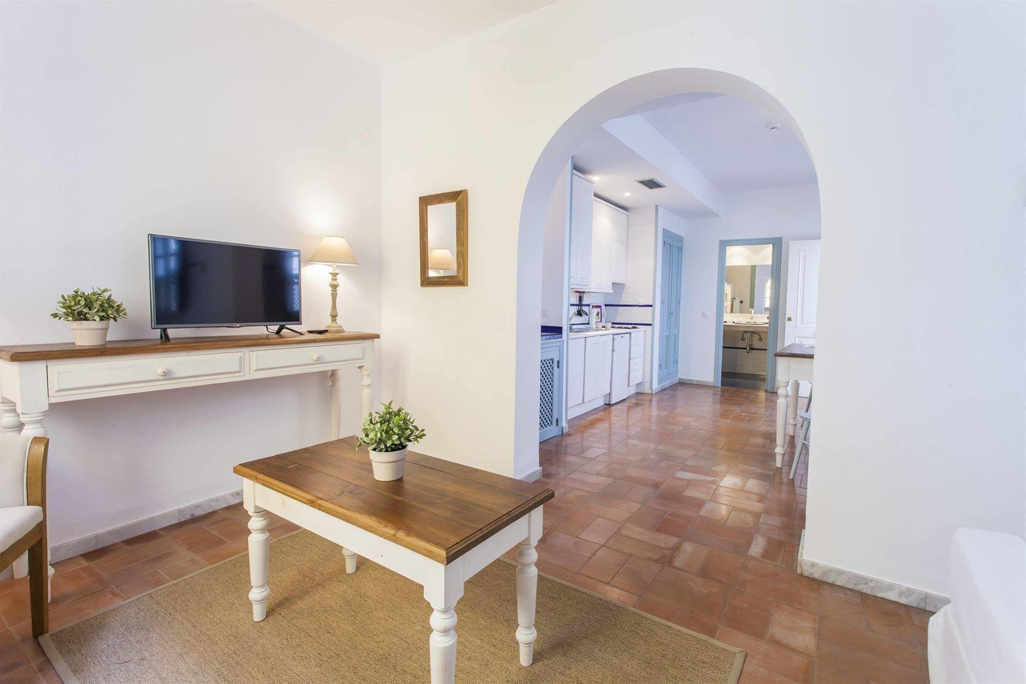 Apartamentos Suites Santa Cruz Séville Extérieur photo